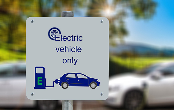 Image of "Electric Vehicle Only" sign.